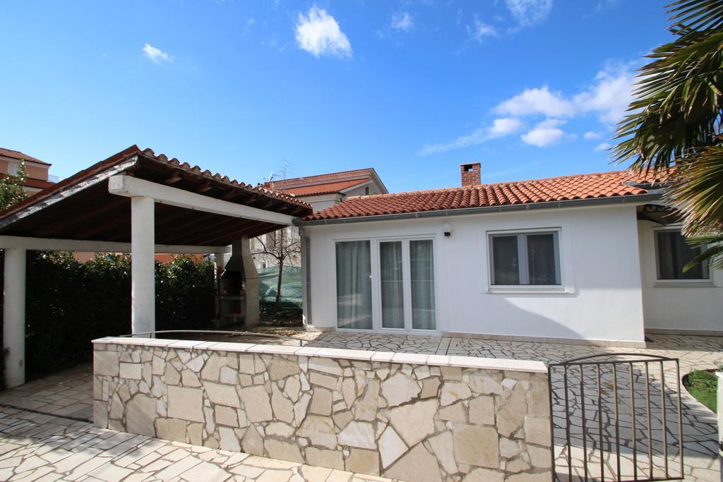 מדולין Cukon Holiday Home מראה חיצוני תמונה